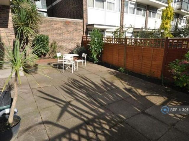 Flat for rent in Cat Hill
