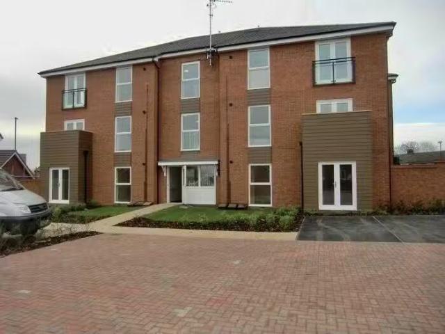 House for rent in Stivichall, West Midlands