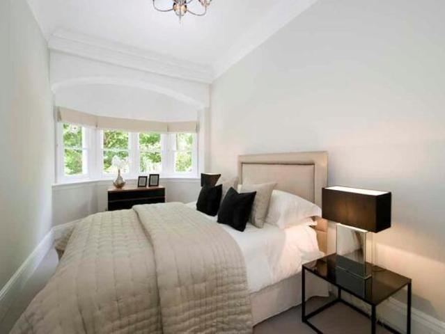 Flat for rent in Cat Hill