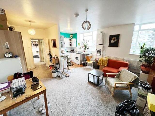 Flat for rent in Cat Hill