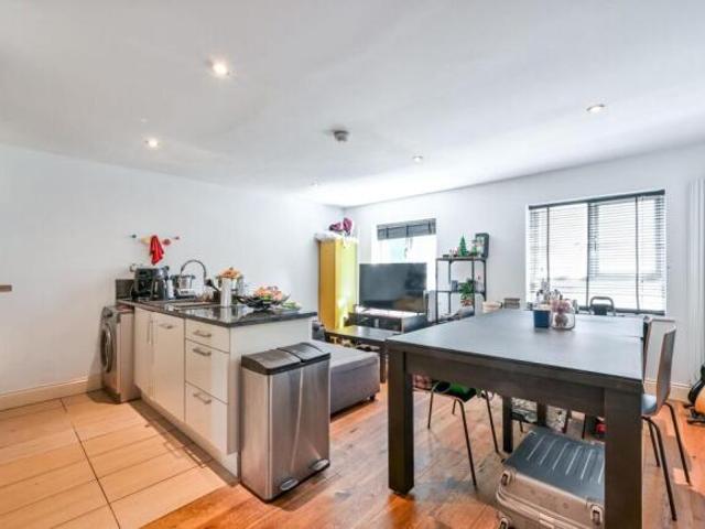 Flat for rent in Camden Town, Greater London