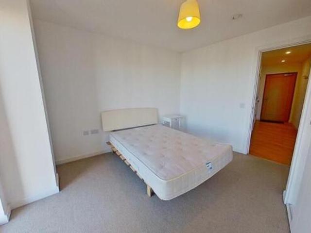 Flat for rent in Holbeck, West Yorkshire