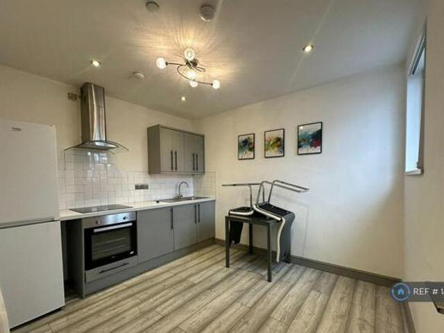 House for rent in Lyons, Greater London