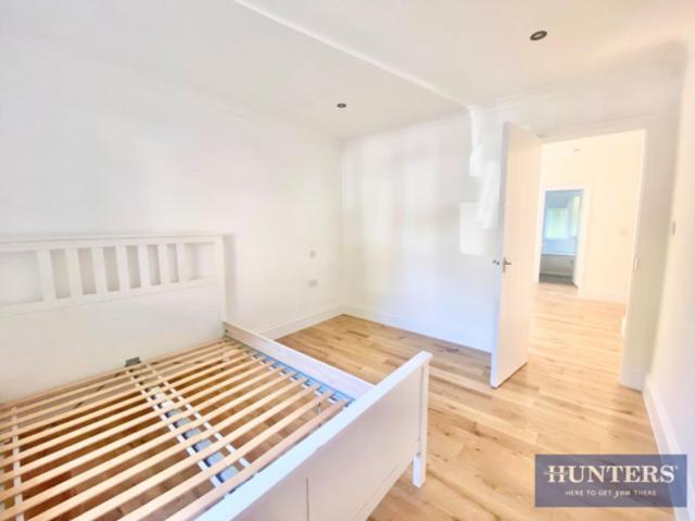 Flat for rent in Cat Hill