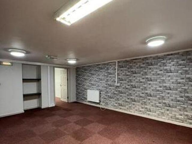 House for rent in Carmarthen, Wales