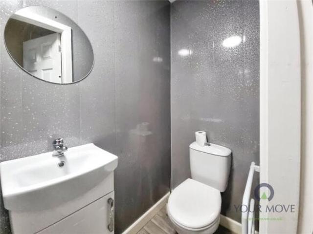 Flat for rent in Stoke-on-Trent, England