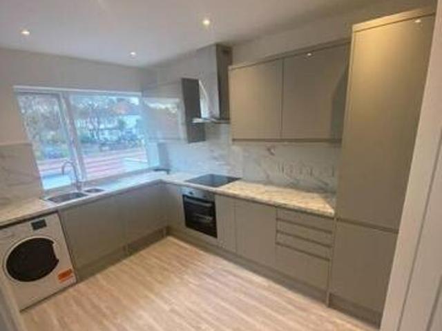 House for rent in Surrey