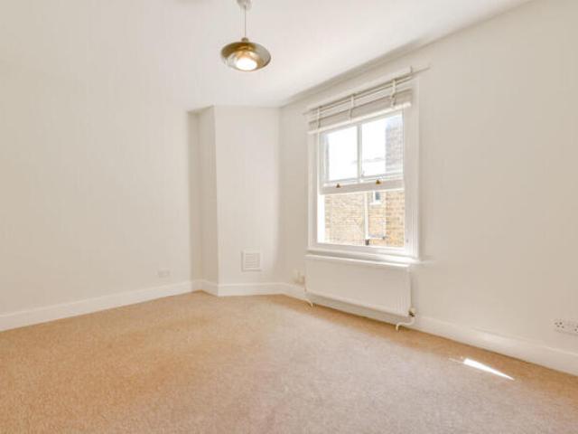 Flat for rent in Greater London