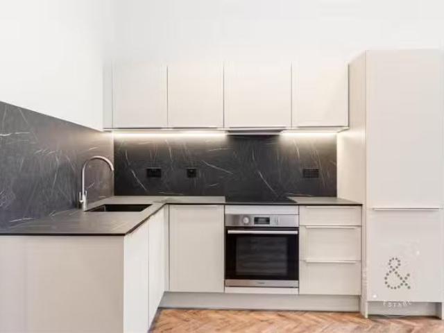 House for rent in Falcon Lodge, Wales