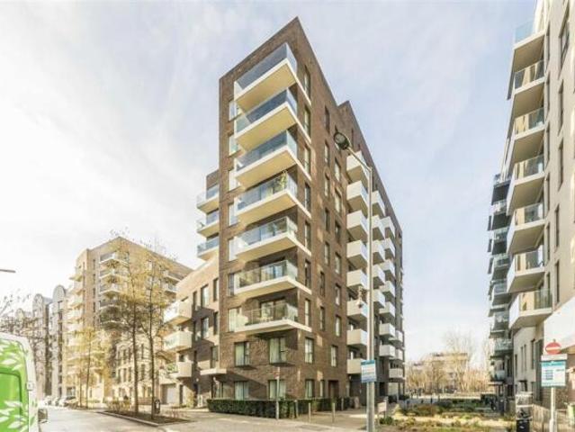 Flat for rent in Key Street, Suffolk