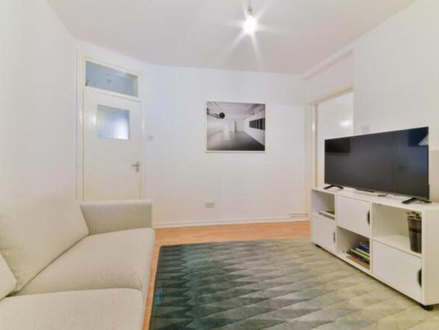Flat for rent in Bridgefield, Kent
