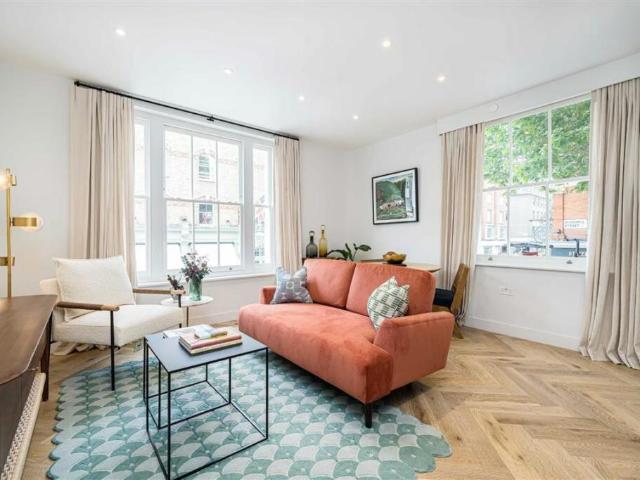 Flat for rent in Covent Garden, Cat Hill