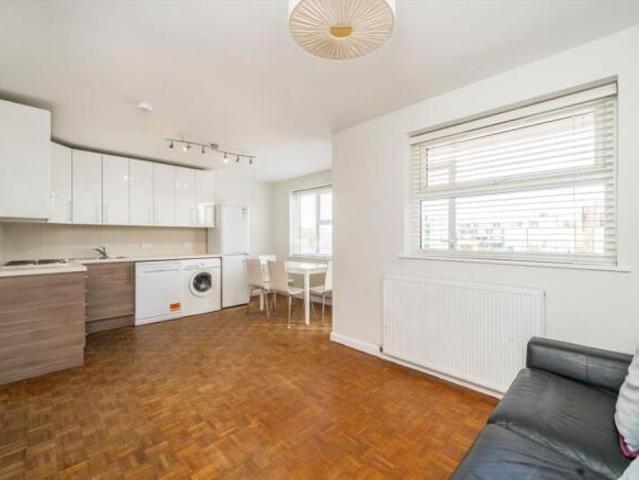 Flat for rent in Greater London