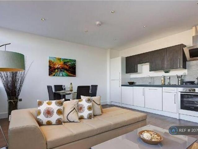House for rent in Surrey
