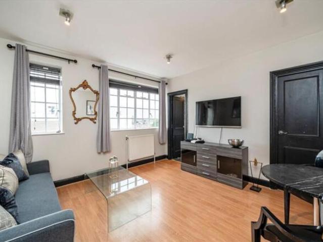Flat for rent in Chelsea, Greater London
