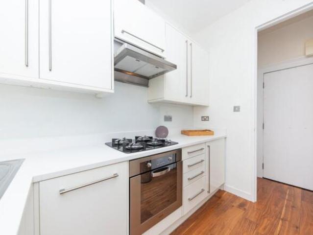 Flat for rent in Notting Hill, Greater London
