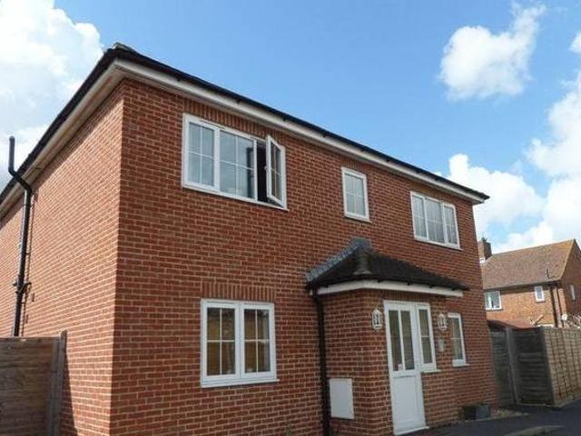 House for rent in West Sussex