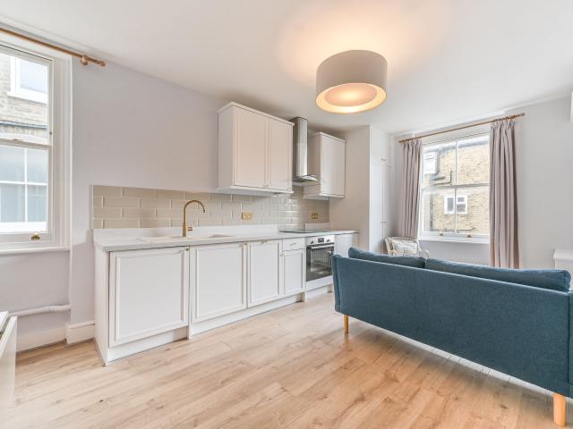 Apartment for rent in Balham, Greater London