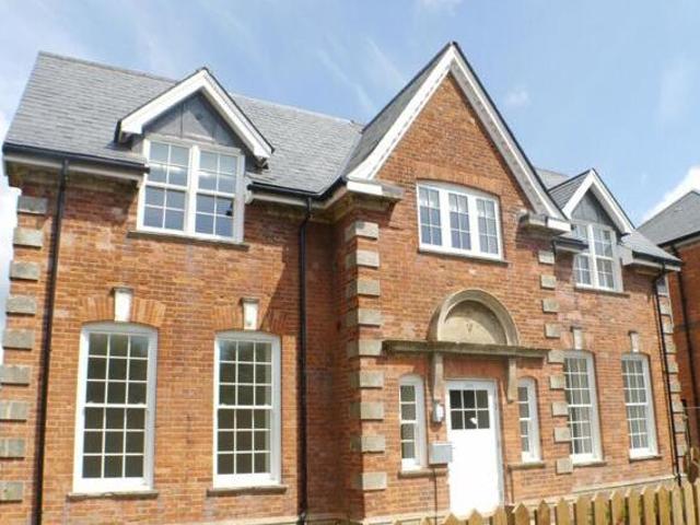 House for rent in Chichester, Littlecote