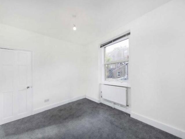 Flat for rent in Chiswick, Greater London