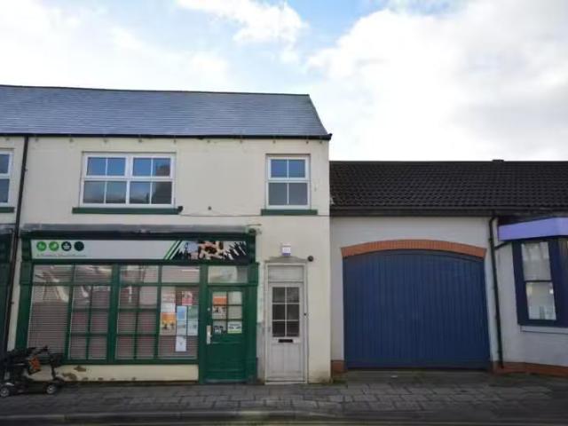 House for rent in London Borough of Croydon, Greater London