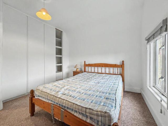 Flat for rent in Ealing, Greater London