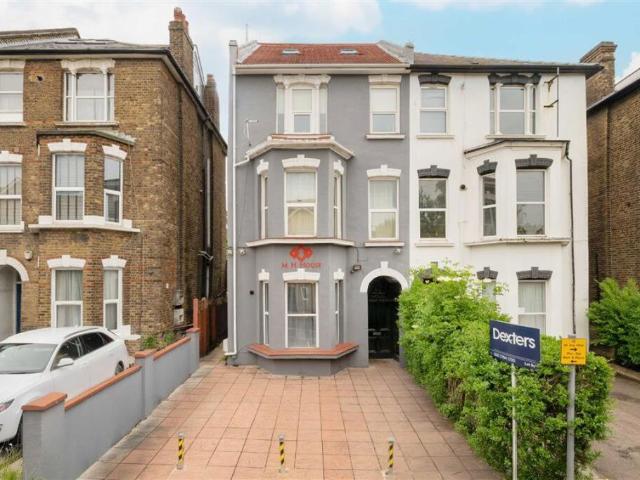Flat for rent in Cricklewood