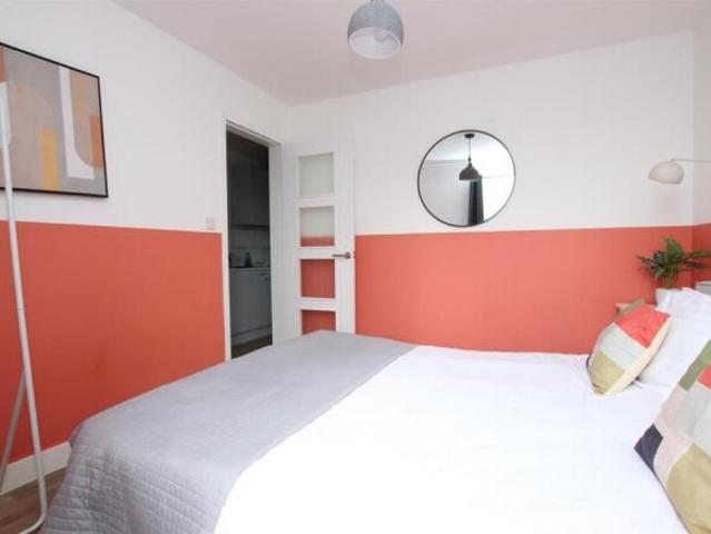 Flat for rent in Dulcote, Bath And North East Somerset