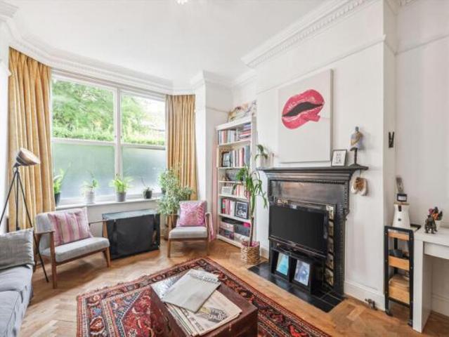 Flat for rent in Cat Hill