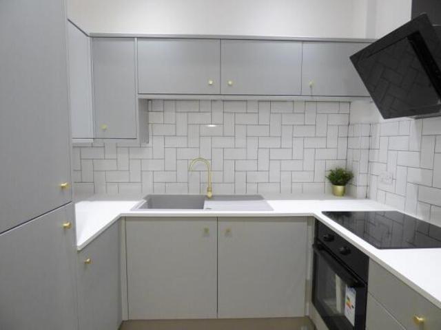 Flat for rent in New Cathcart, Cathcart