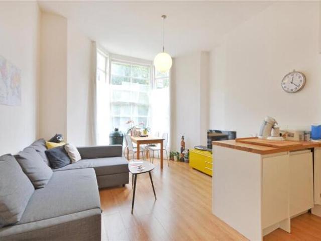 Flat for rent in Camden Town, Isle Of Man