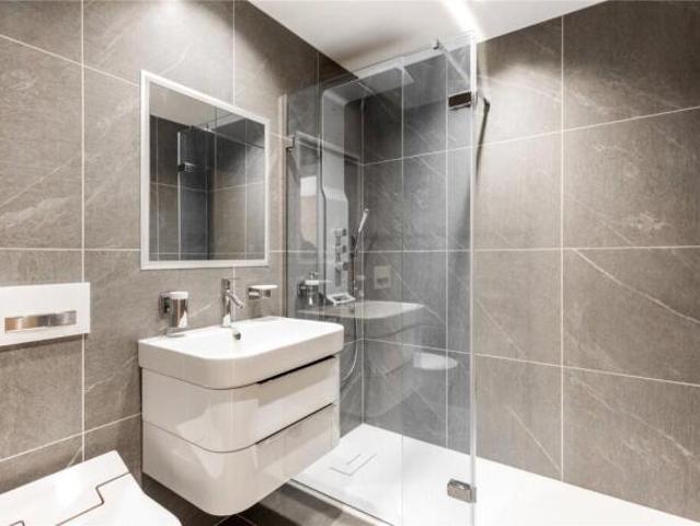 Flat for rent in Cat Hill
