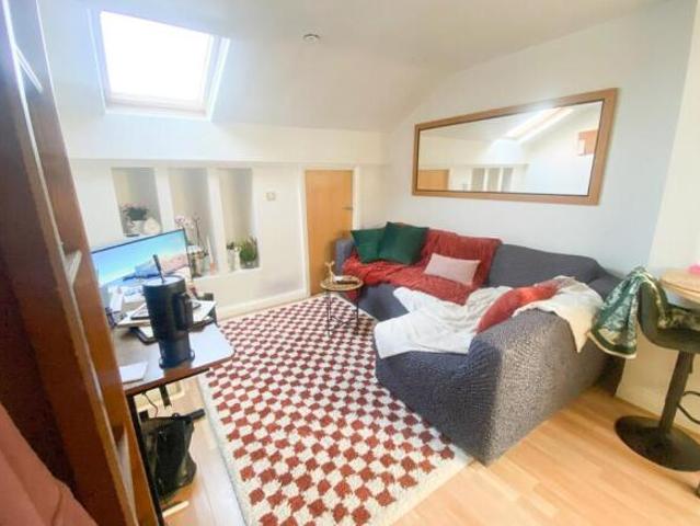 Flat for rent in Georgia, Greater Manchester