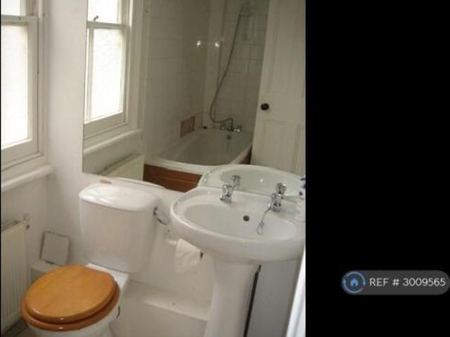 Flat for rent in Cat Hill