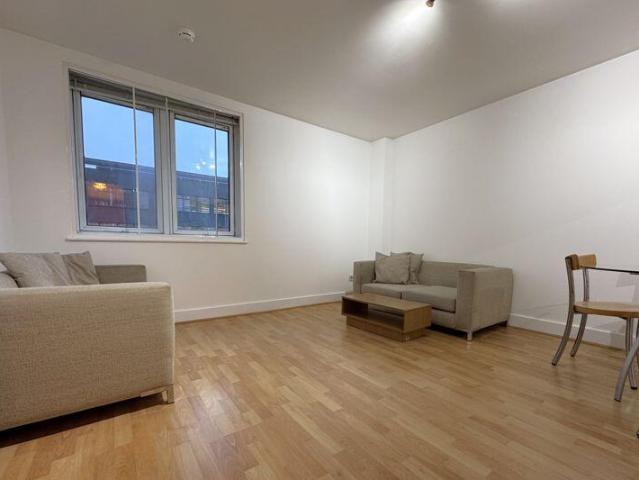 Flat for rent in Aldgate