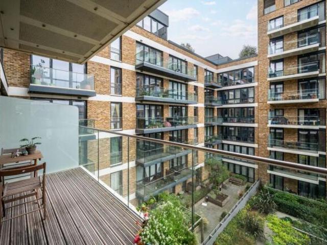 Flat for rent in Glyndon, Woolwich