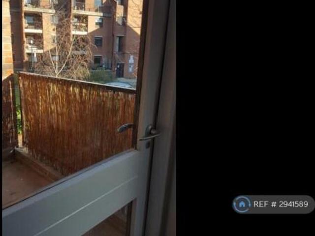 Flat for rent in Greater London