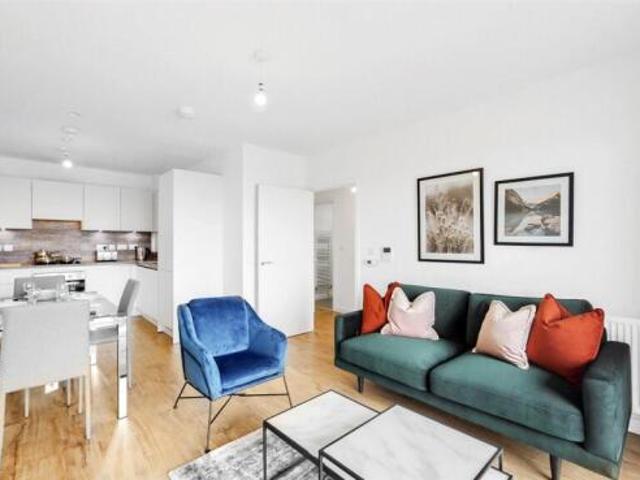 Flat for rent in Cat Hill