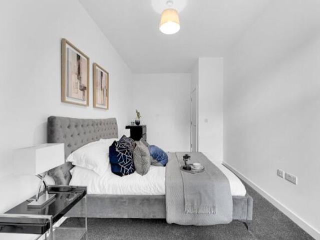 Flat for rent in Lee Bank, Greater Manchester