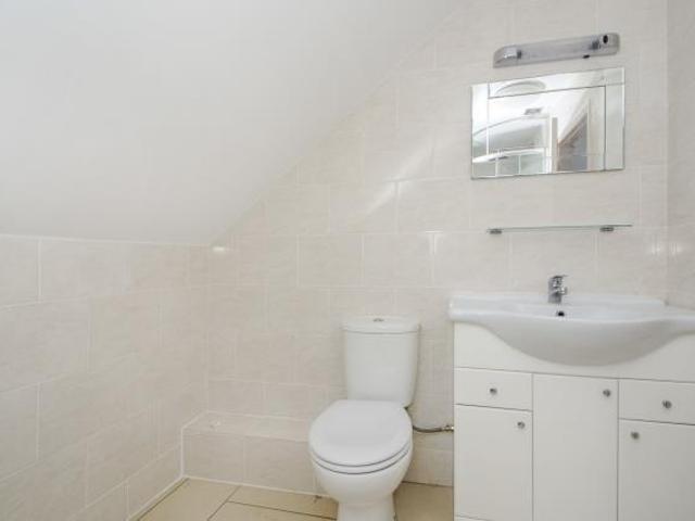 Flat for rent in The Slade, Oxfordshire