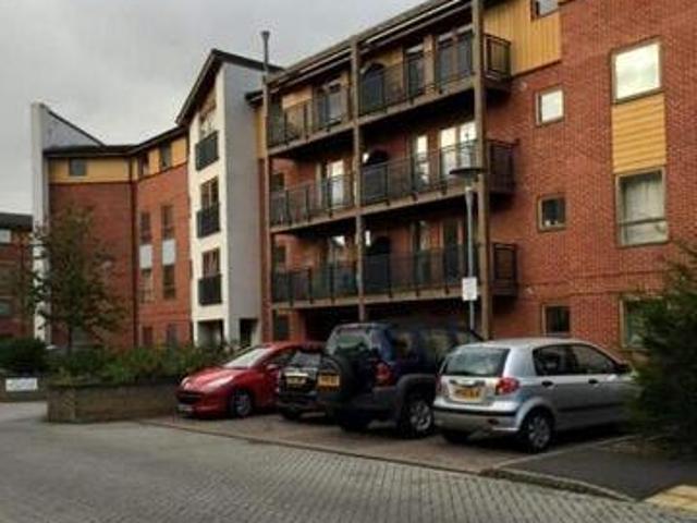 House for rent in Surrey