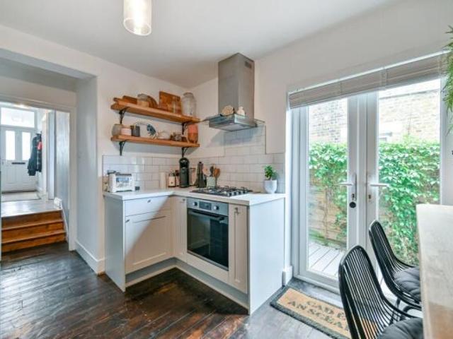 Flat for rent in Greater London