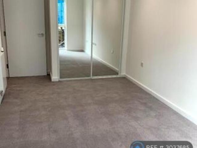 Flat for rent in Cat Hill