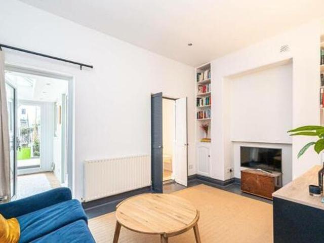 House for rent in Lyons, Greater London