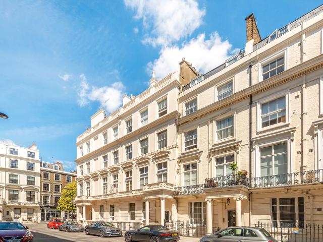 Apartment for rent in Bayswater, Greater London