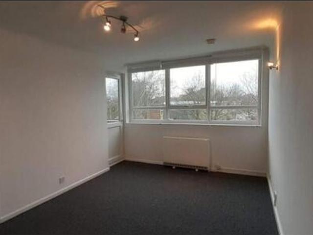Flat for rent in Worthing, West Sussex