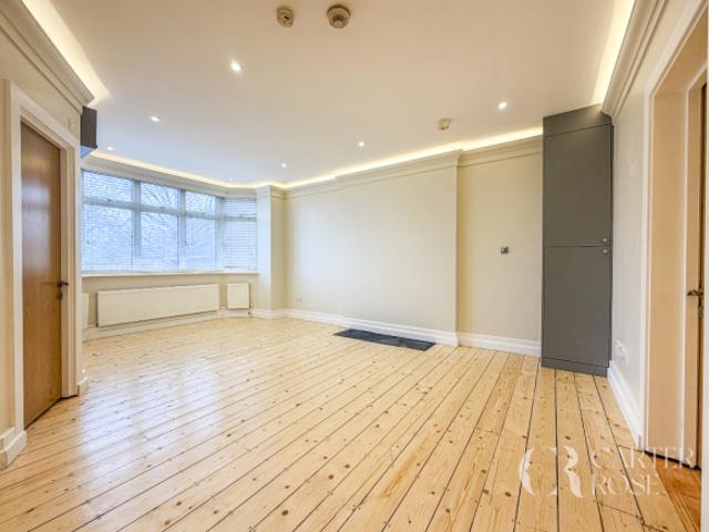 Flat for rent in Cat Hill