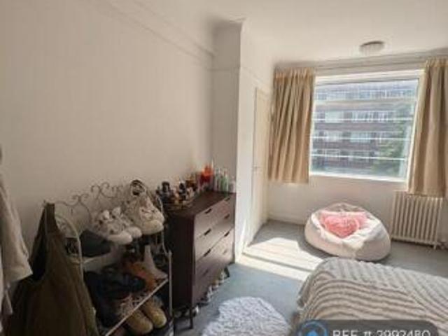 Flat for rent in Cat Hill