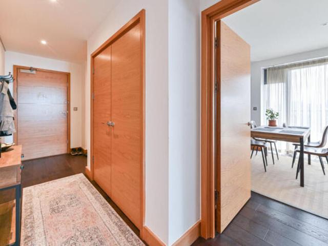 Flat for rent in Woolwich, Greater London