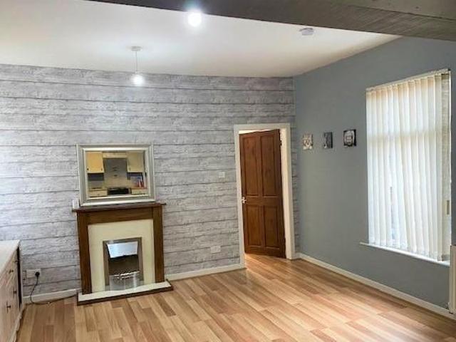 House for rent in Ashton-under-Lyne, Tameside